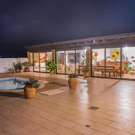 Casa Maida Lägenhet Tetir