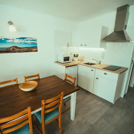 Casa Maida Apartman Tetir